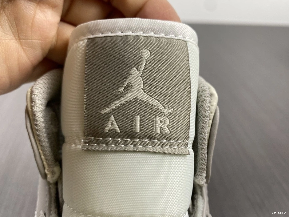 Mid 1 Linen - Jordan 554724-082 0121